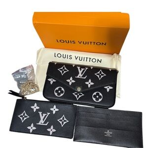 NEW Félicie Pochette - Black LV